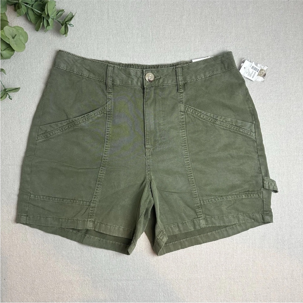 Maurices Olive Green Lyocell Blend Cargo Shorts High Rise 5" Inseam Size M NWT